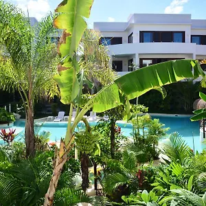 Intima Adults Only *** Tulum